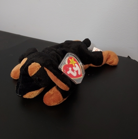 TY Beanie Baby Doby 1996 Dog - Picture 1 of 6